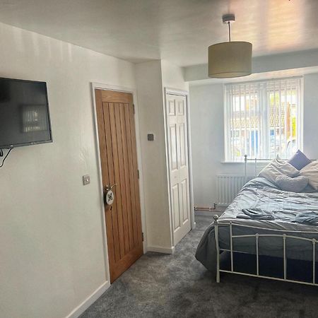 Modern Comfortable Quiet Self Contained Apartments Brackley  Exterior foto